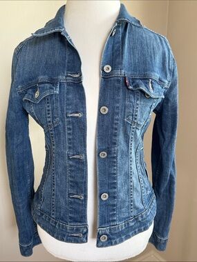 Levi's Denim Jacket in Light Blue with Tan Leather Patch